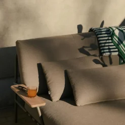 Settle Loungebed