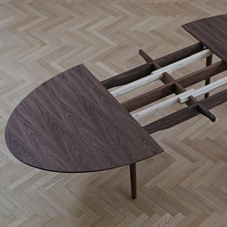 Small Silver Eettafel