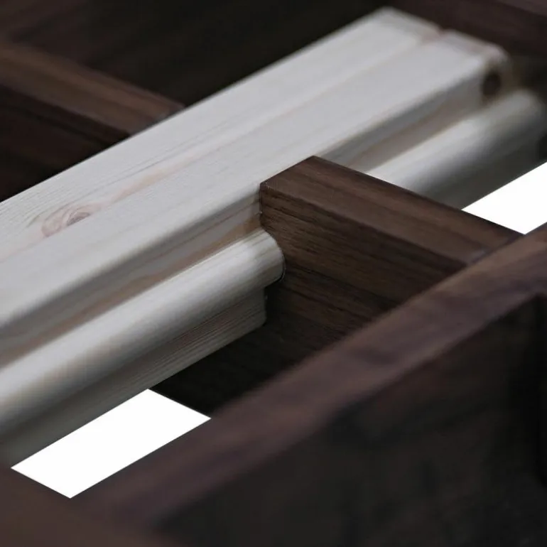 Small Silver Eettafel
