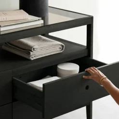 Spindle Dressoir