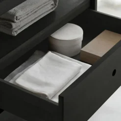 Spindle Dressoir