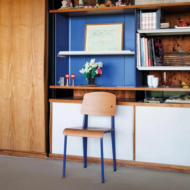 Standard Chair