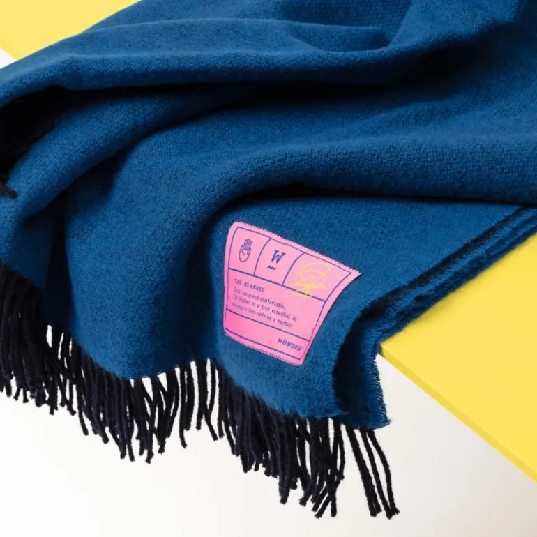 The Blanket Deken
