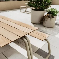 The Table Picknicktafel