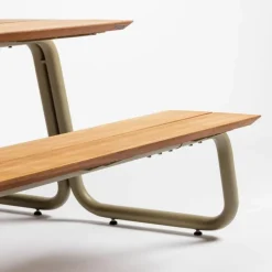 The Table Picknicktafel