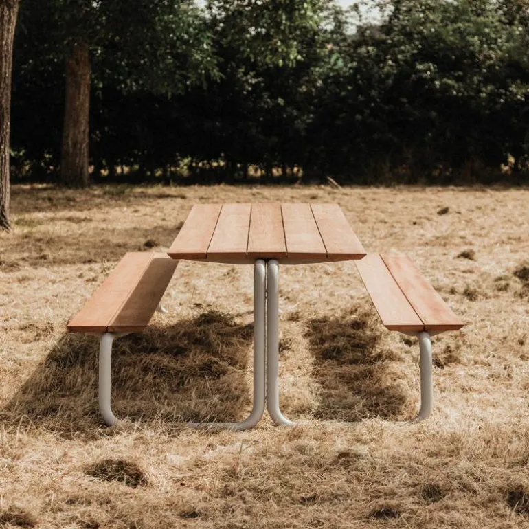 The Table Picknicktafel