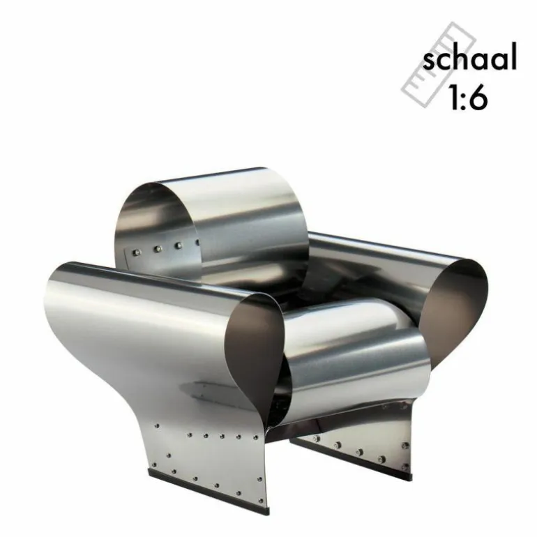 Well Tempered Chair Miniatuur