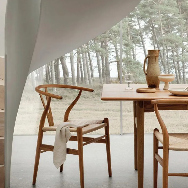 Wishbone Stoel CH24 Teak